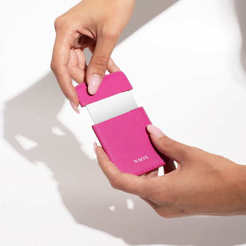 ULTIMATE ESSENTIALS GIFT PACK